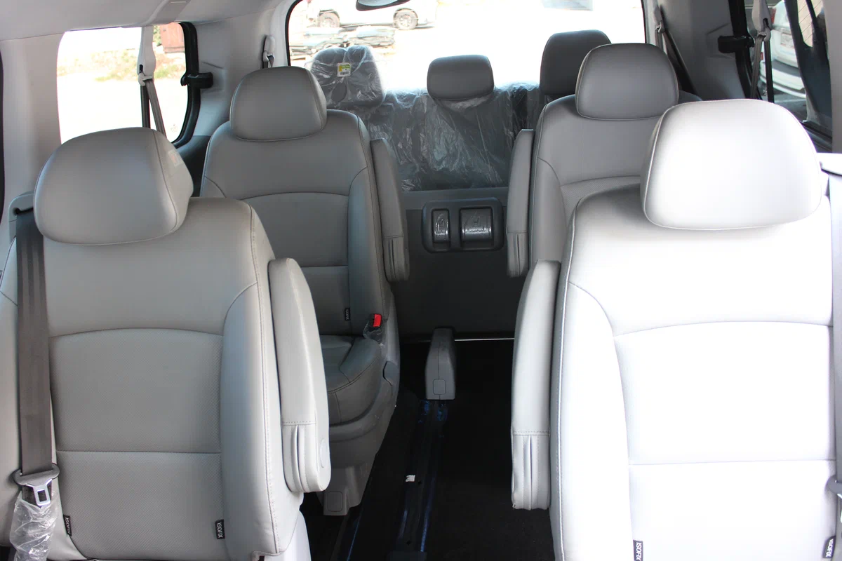 Hyundai Starex Hyundai Starex